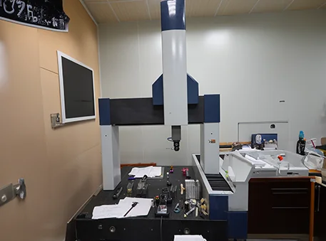 Three-dimensional testing equipment